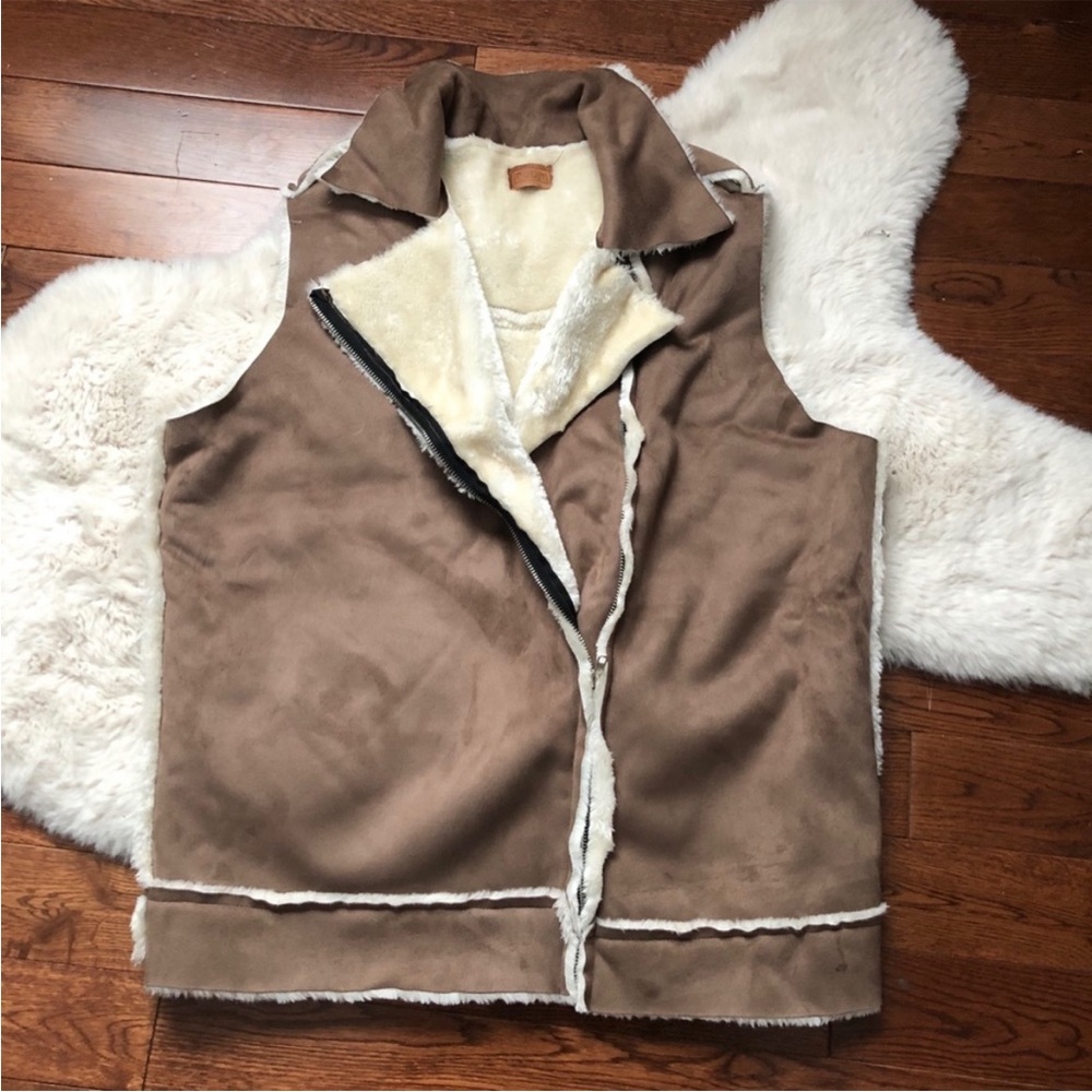 Suede vest